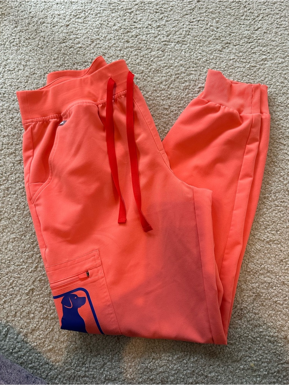 FIGS SUNSET DRIFT Zamora Joggers with Red Drawstring- SIZE SMALL
